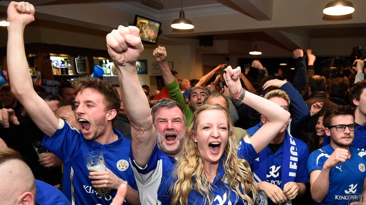 Tak się bawi Leicester! Zobacz radość piłkarzy i kibiców! (WIDEO)