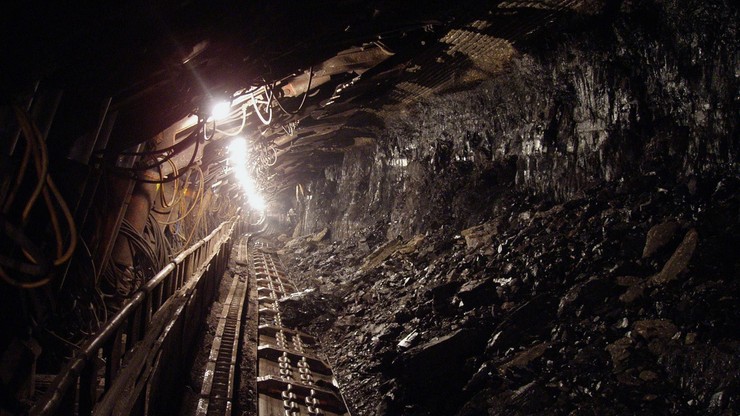 Czterej górnicy poszkodowani po wstrząsie w kopalni Mysłowice-Wesoła