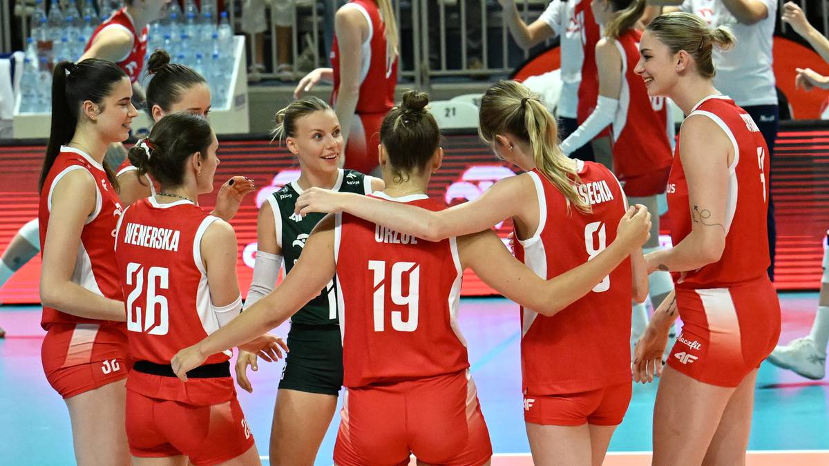 Poland's volleyball women fall to Italy 0:3 in final ME warm-up but expert sees medal hope