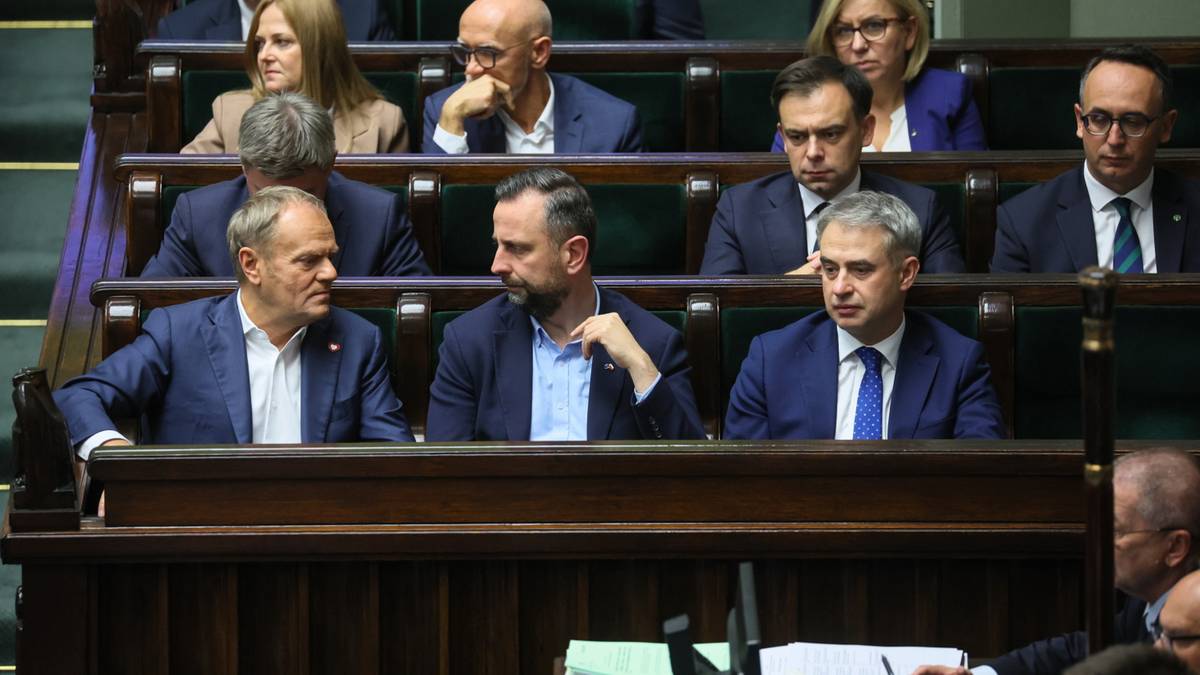 Dwa lata rządów koalicji. Najnowszy sondaż
