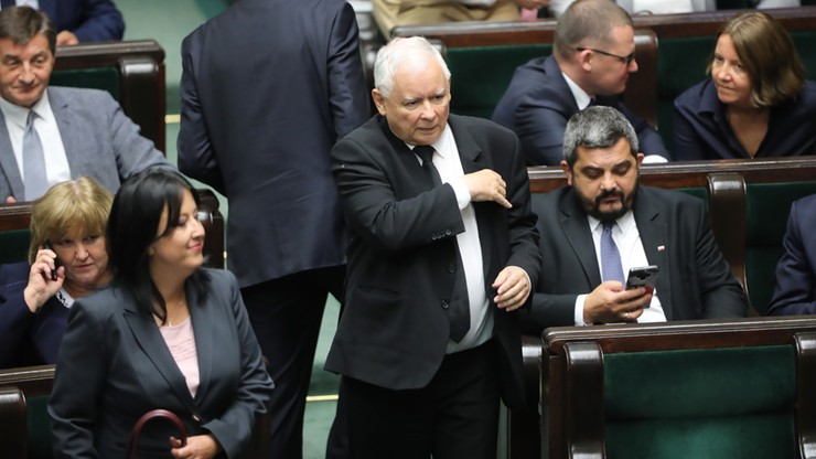 Kryzys w Zjednoczonej Prawicy. Polsat News: Kaczyński spotkał się z Ziobro