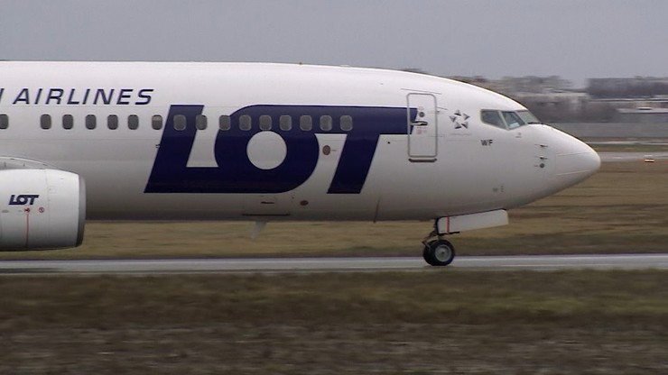 Akcja "LOT do domu". Pierwszy samolot wylądował w Polsce