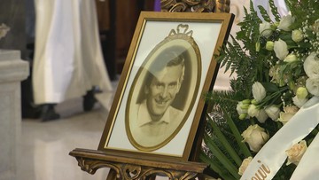 Uroczystości pogrzebowe Wiesława Gołasa. "Żegnam wybitnego artystę i wspaniałego człowieka"