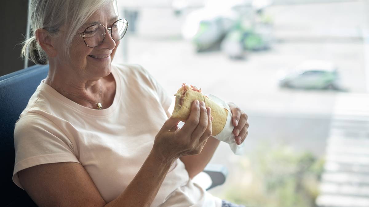 Co lepsze dla seniorów: masło czy margaryna? Eksperci radzą
