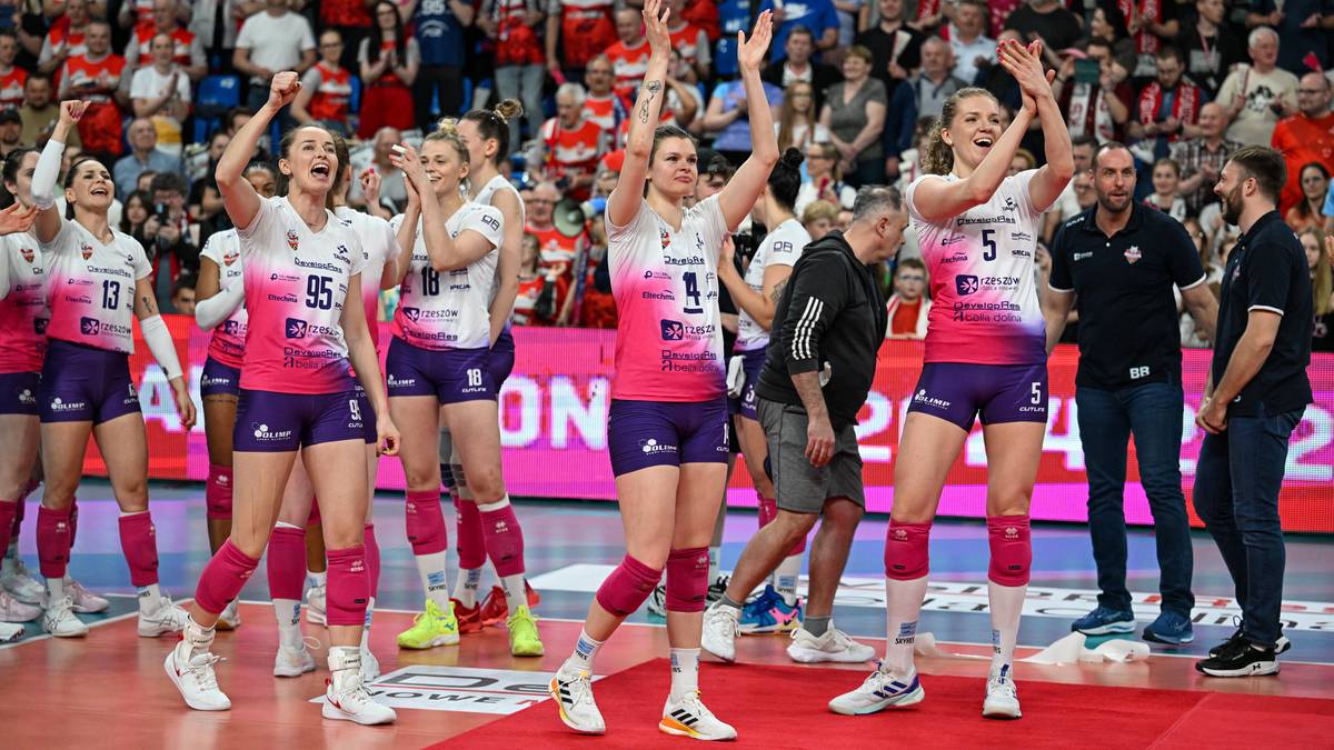 Magiera: Rzeszów na tronie w podwójnej koronie
