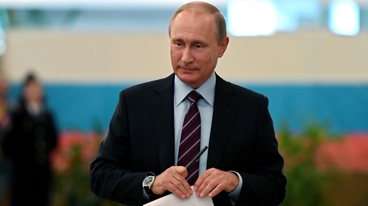 Putin i Miedwiediew oddali głos w wyborach lokalnych w Moskwie