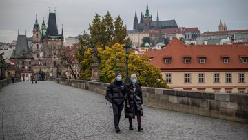 Zamknięte sklepy, zakaz wychodzenia z domu. Czechy wprowadzają kolejne ograniczenia