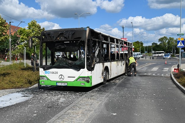 Spalony autobus w Szczecinie 