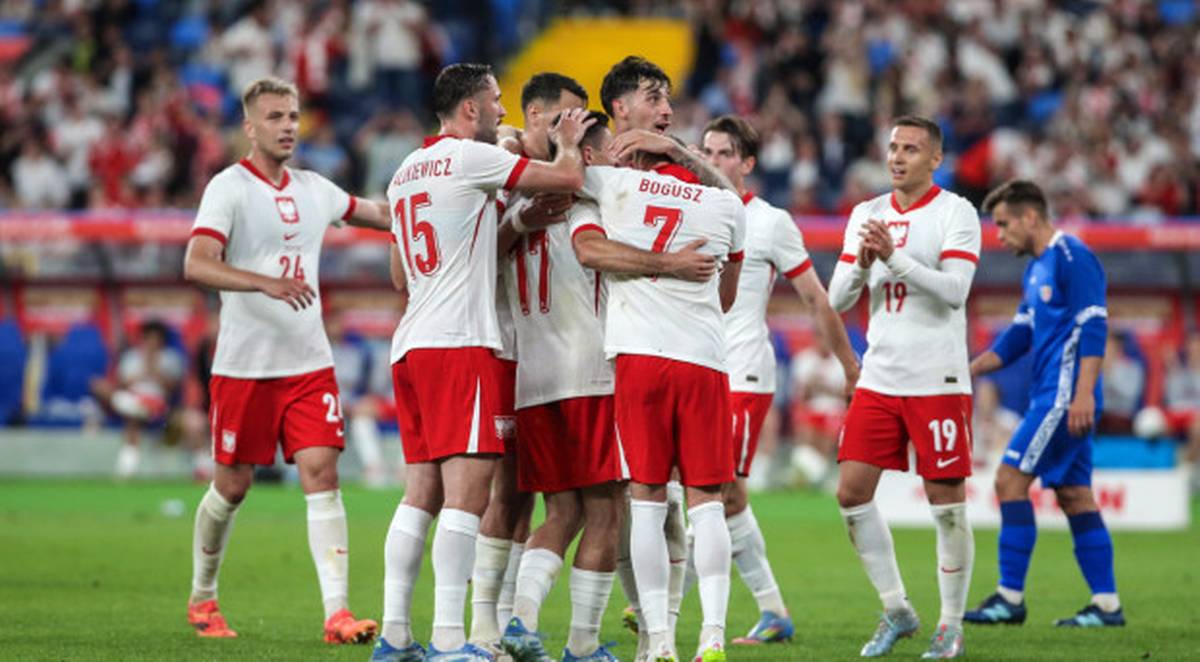 Jan Urban zaskoczył. Dwaj debiutanci w kadrze