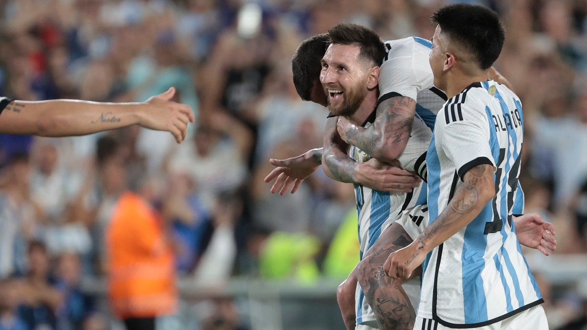 Lionel Messi z golem numer 800! Wygrana Argentyny i święto w Buenos Aires
