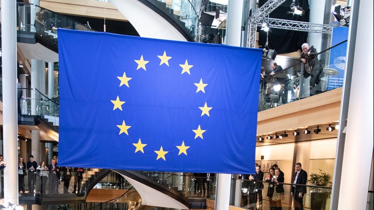 Kraje UE, PE i KE porozumiały się ws. kontrowersyjnych regulacji dot. prawa autorskiego