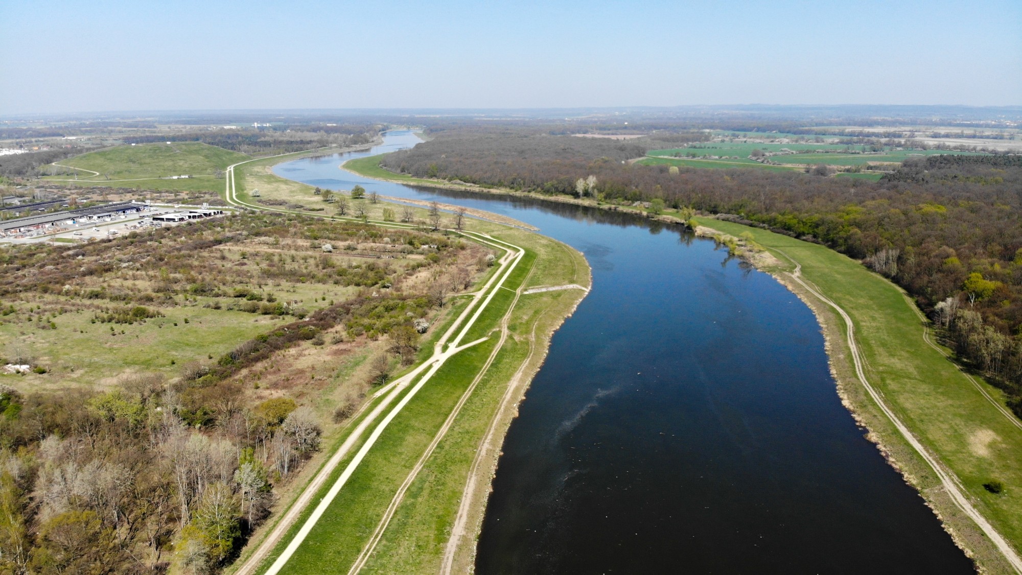 Wiosna w Polsce okiem drona - zdjęcie 27