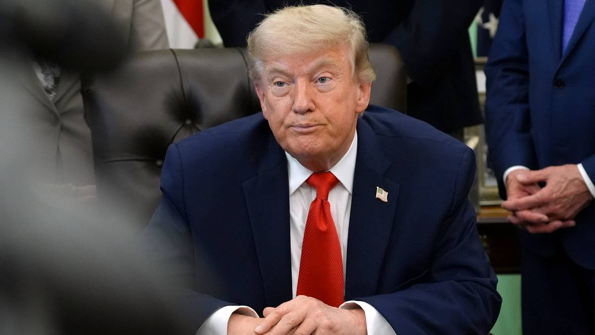 Donald Trump grzmi na Iran. "Nie da się prowadzić rozmów"
