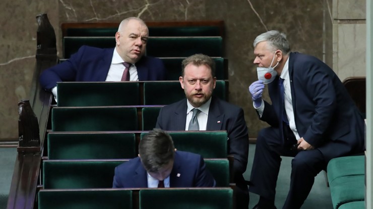 Minister zdrowia przyszedł do Sejmu bez maski. Wyjaśnił dlaczego