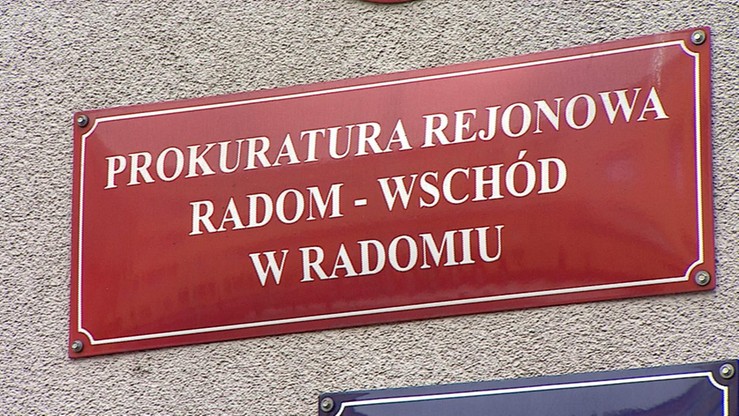 Dozory policyjne dla trzech mężczyzn podejrzanych o pobicie działacza KOD w Radomiu