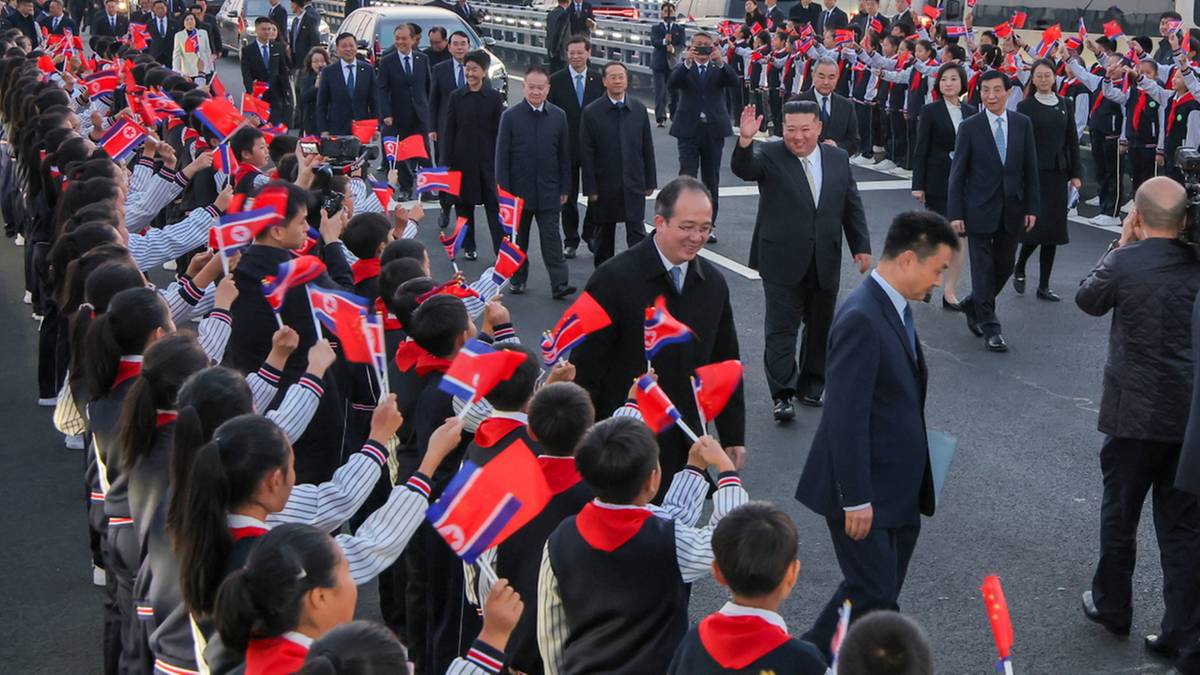 Korea Północna wystrzeliła pociski. Japonia zwołała sztab kryzysowy
