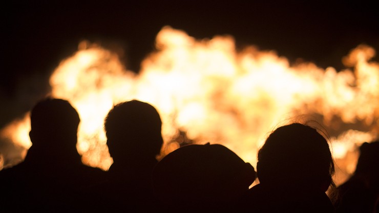 Pożar budynku wielorodzinnego w Skarżysku-Kamiennej. Ewakuowano 25 osób