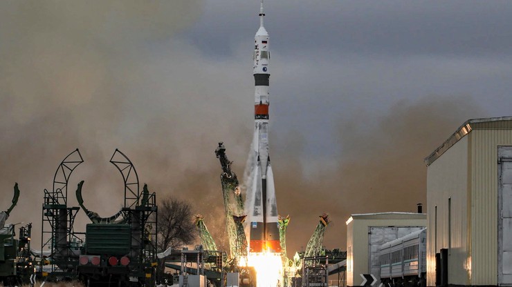 Rosja. Japoński miliarder i rosyjski kosmonauta lecą na Międzynarodową Stację Kosmiczną