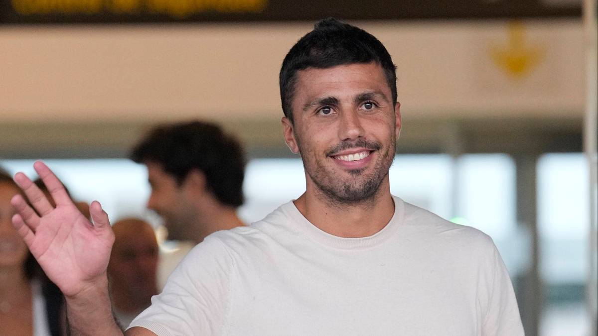 Rodri officially joins Barcelona on four-year deal after Ballon d'Or triumph