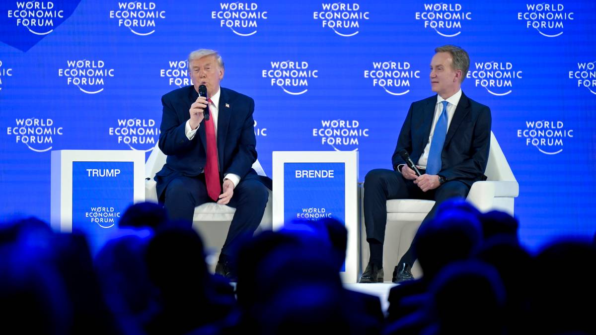 "Natychmiastowe negocjacje". Trump nie odpuszcza w sprawie Grenlandii