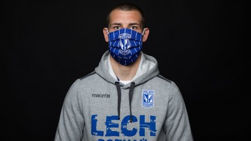 Lech przygotował maski ochronne. Dochód na szpitale