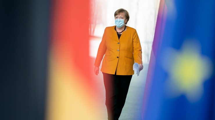 Merkel: pokonamy tę pandemię, już widać światełko w tunelu