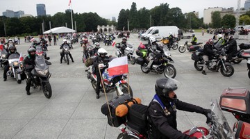 Z Warszawy wyruszył XVII Międzynarodowy Motocyklowy Rajd Katyński