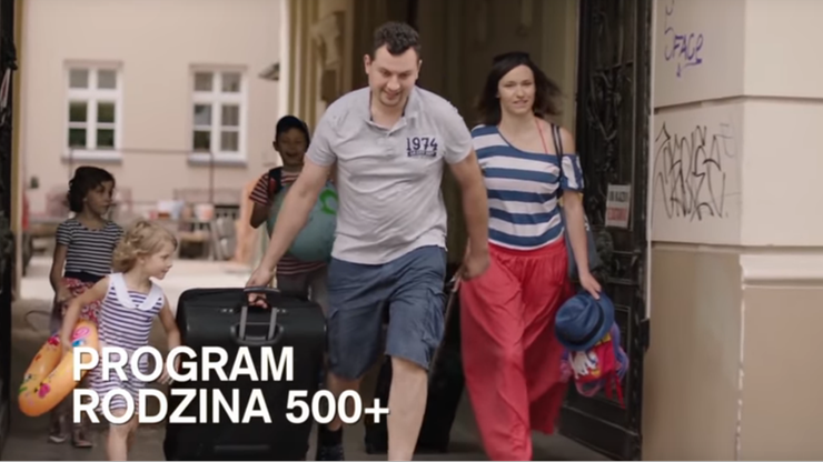 PiS publikuje spot "Dotrzymujemy Słowa". I przypomina, jak na te obietnice reagowała PO