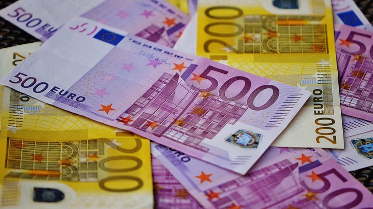 Morawiecki: euro w Polsce najwcześniej za 5 lat