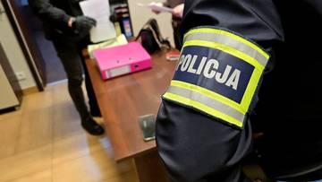 Zabierali dokumenty i zmuszali do pracy. Śląska policja rozbiła gang handlujący cudzoziemcami