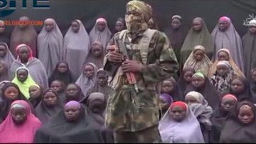 Część nigeryjskich uczennic porwanych przez Boko Haram mogła zginąć w nalotach