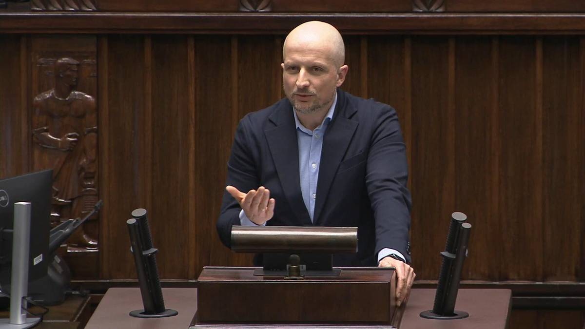 Wiceminister podał się do dymisji. "Nie jestem typowym politykiem"