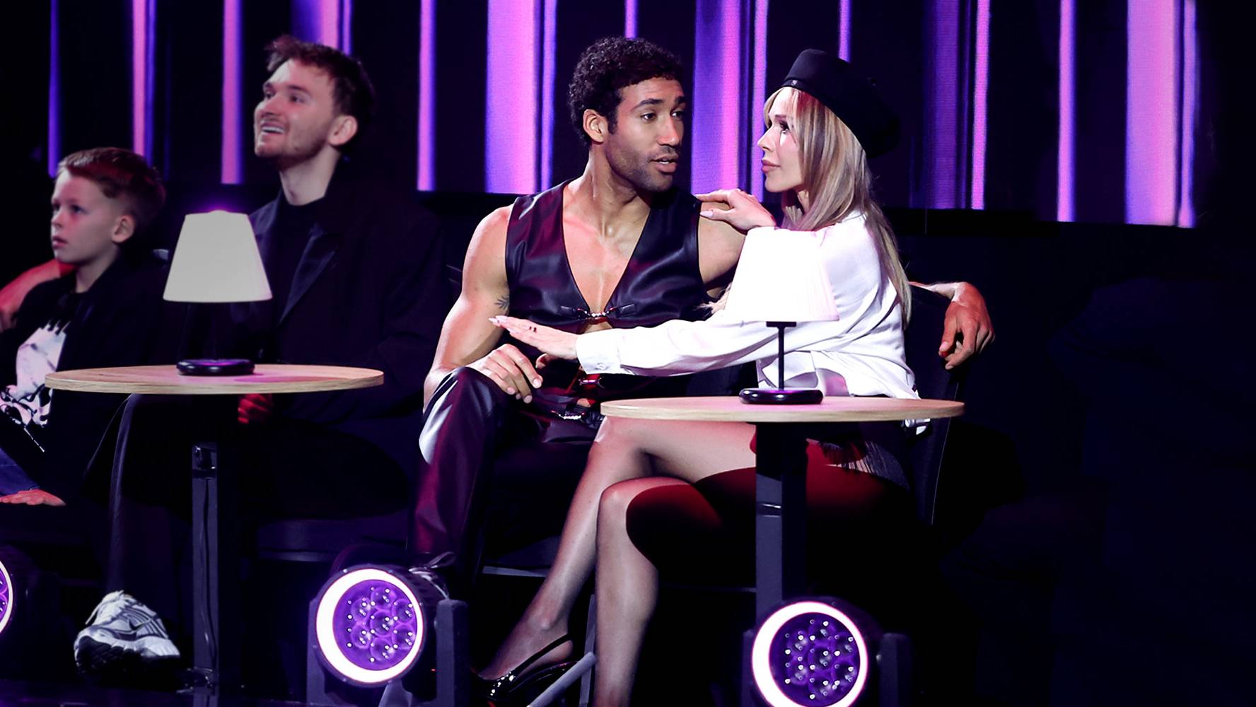 Doda flirtuje na planie. Czuły gest wobec Gamou Falla