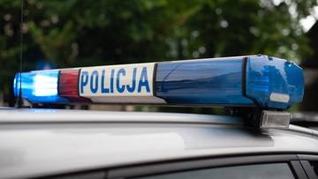 Martwy 44-latek na warszawskim Wawrze. Policja zatrzymała dwie osoby