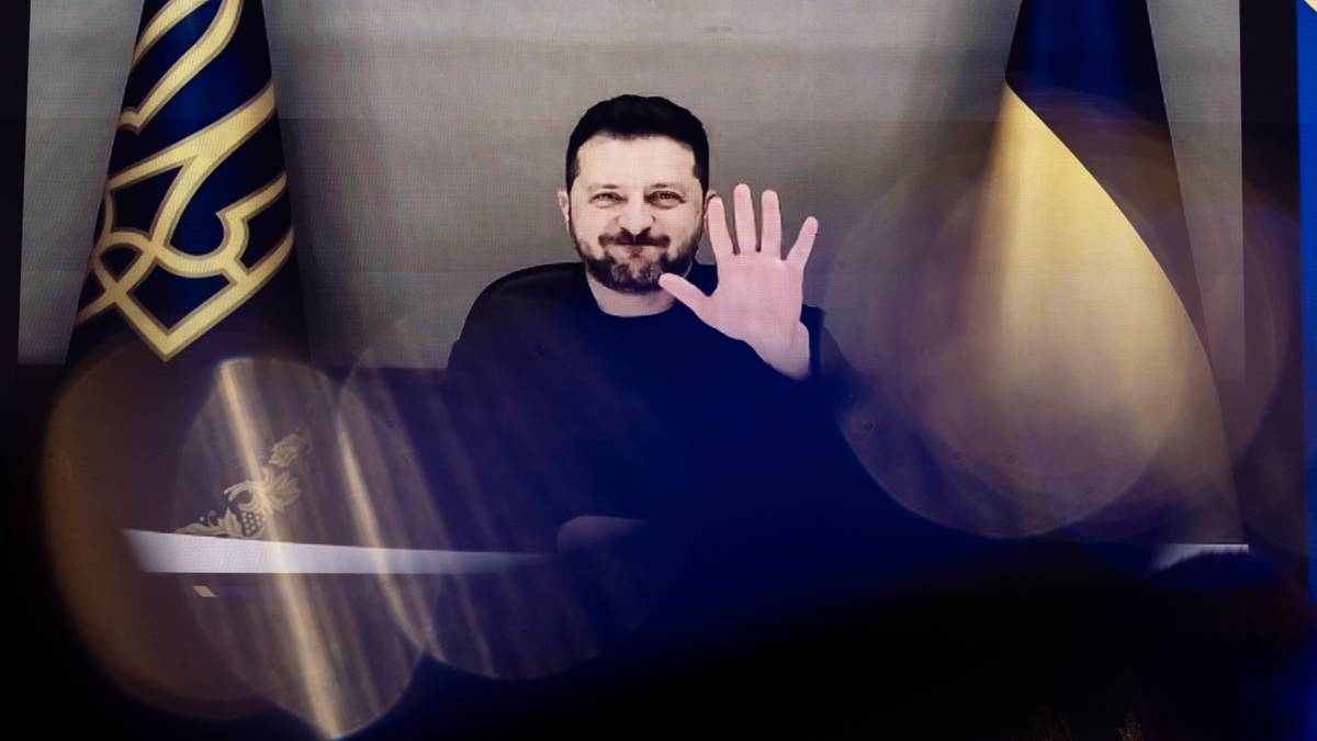 Sondaż o przyszłości Zełenskiego. Ukraińcy wlepili mu żółtą kartkę