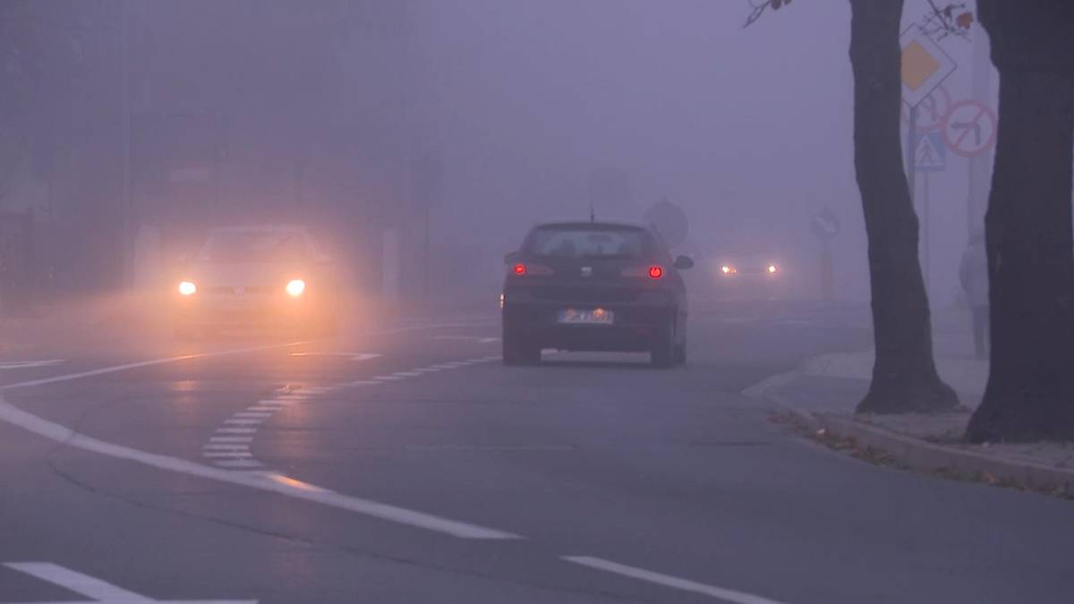 Gęste mgły i gołoledź. IMGW wydał ostrzeżenia