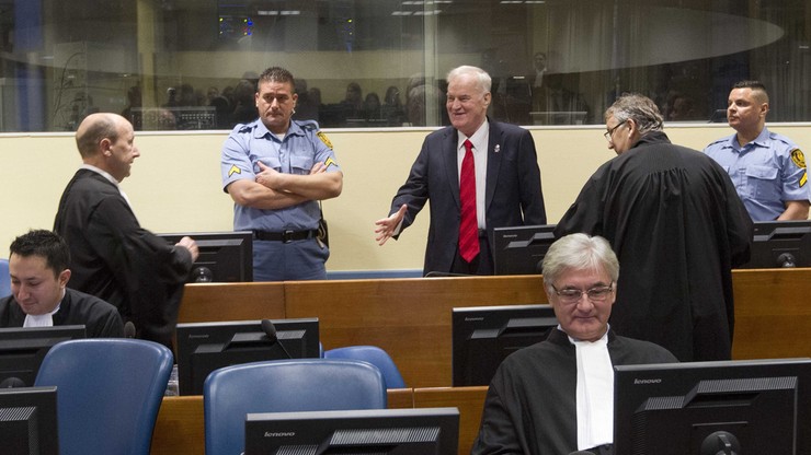 Ratko Mladić skazany na dożywocie za ludobójstwo w Bośni. Władze Kosowa: "akt sprawiedliwości"