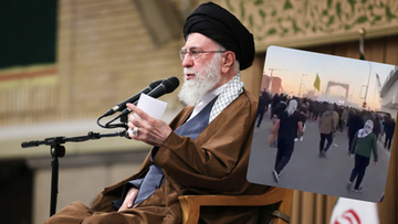 Szturmują amerykańskie placówki. Wściekłość po śmierci ajatollaha