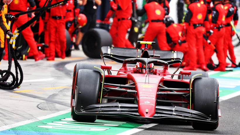 Formuła 1: Charles Leclerc i Carlos Sainz pojadą w Grand Prix Belgii ze zmodernizowanym silnikiem