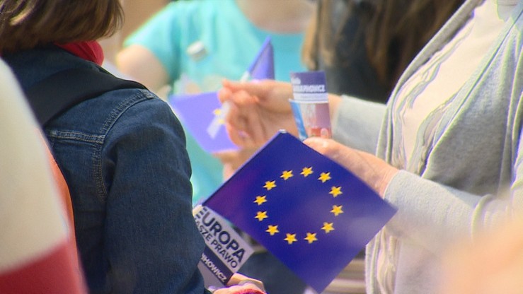 Nowoczesna złożyła w Sejmie projekt dot. ochrony prawnej flagi Unii Europejskiej