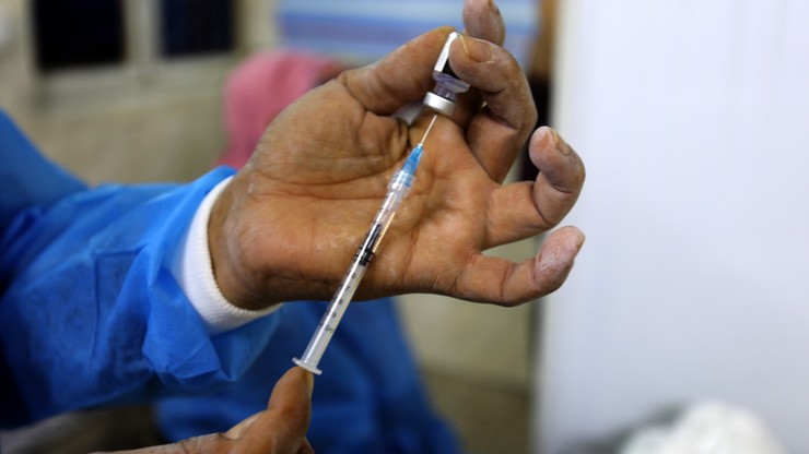 Izrael. Minister zdrowia rozważa czwartą dawkę szczepionki. "Pandemia wciąż tu jest"