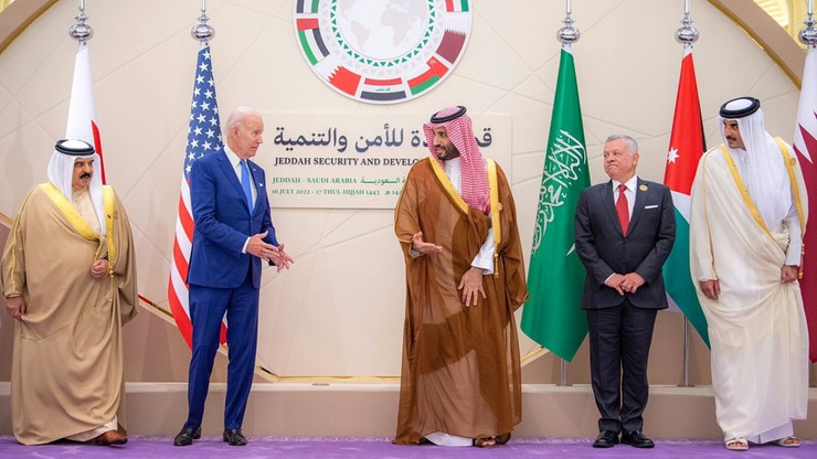 Arabia Saudyjska. Biden: USA nie oddadzą Bliskiego Wschodu Chinom, Rosji czy Iranowi
