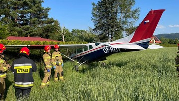 Wypadek awionetki w Bialsku-Białej. Samolot wypadł z pasa 