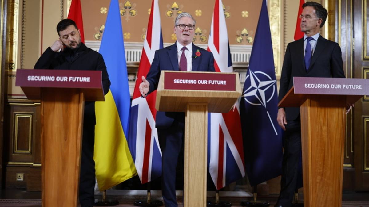 "Kończą mu się pieniądze, wojska i pomysły". Szef NATO o Putinie