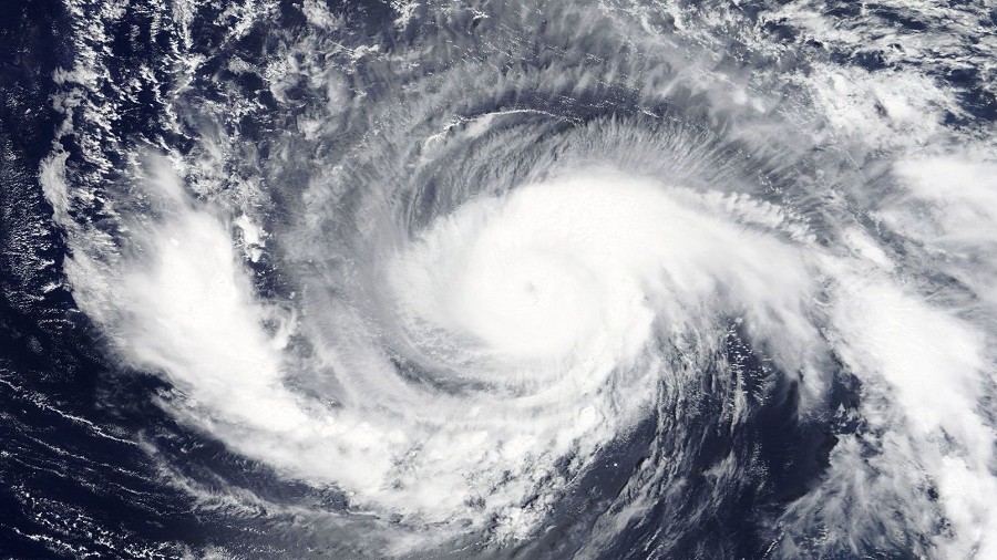 Zdjęcie satelitarne Huraganu Irma nad Atlantykiem w dniu 3 września. Fot. NASA.