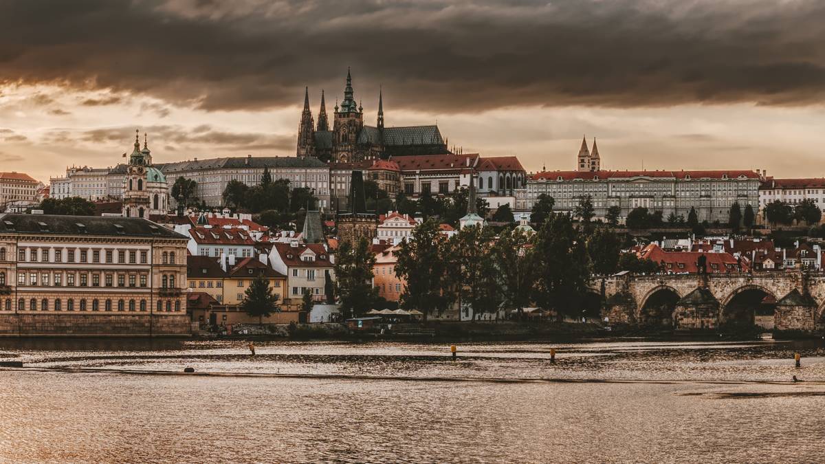 Lawinowy wzrost przypadków żółtaczki w Czechach. Polskie MSZ apeluje