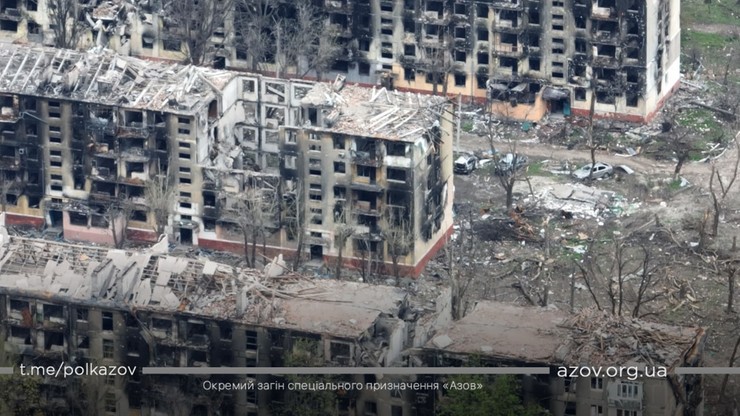 Wojna w Ukrainie. Ukraiński pułk Azow opublikował zdjęcia zniszczonego Mariupola