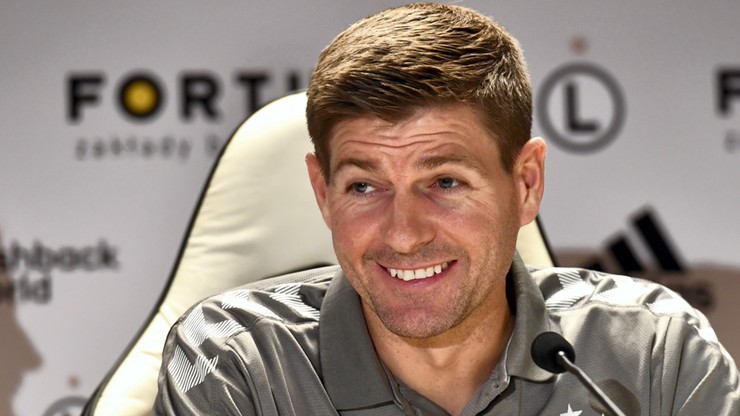Legia - Rangers FC: Jakim trenerem jest Gerrard?