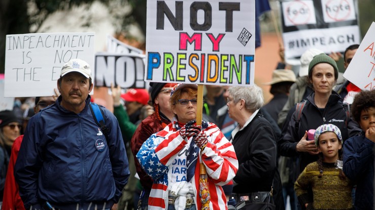 Tysiące Amerykanów demonstrowały przeciwko Trumpowi w "Dniu prezydentów"