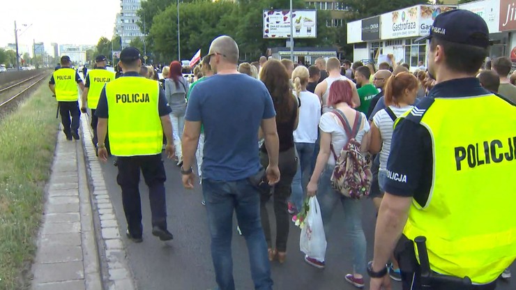 Wrocław: spokojny marsz przeciwko brutalności policji